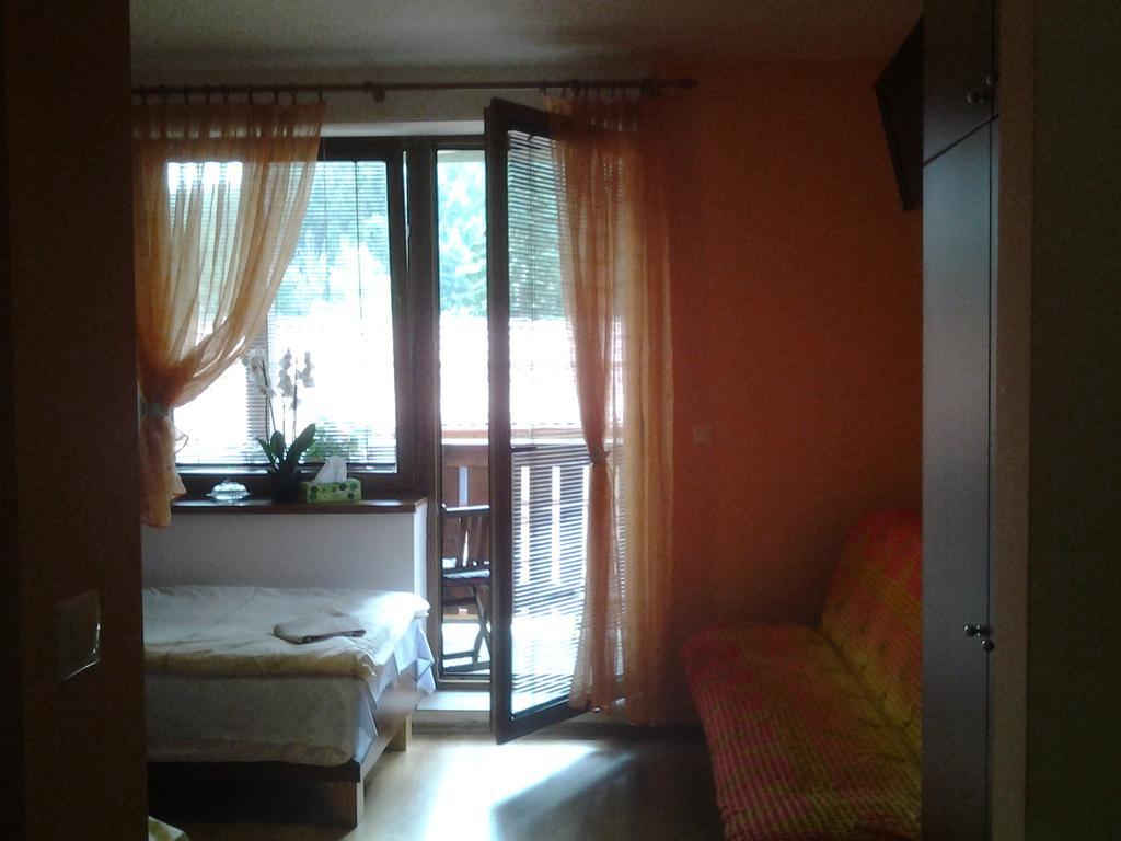 Fatrapark 1 U Sovicky Studio, Kuchynka, Kupelna,S Balkonom Gratis Parkovanie V Podzemnej Garazi Ружомберок Екстериор снимка